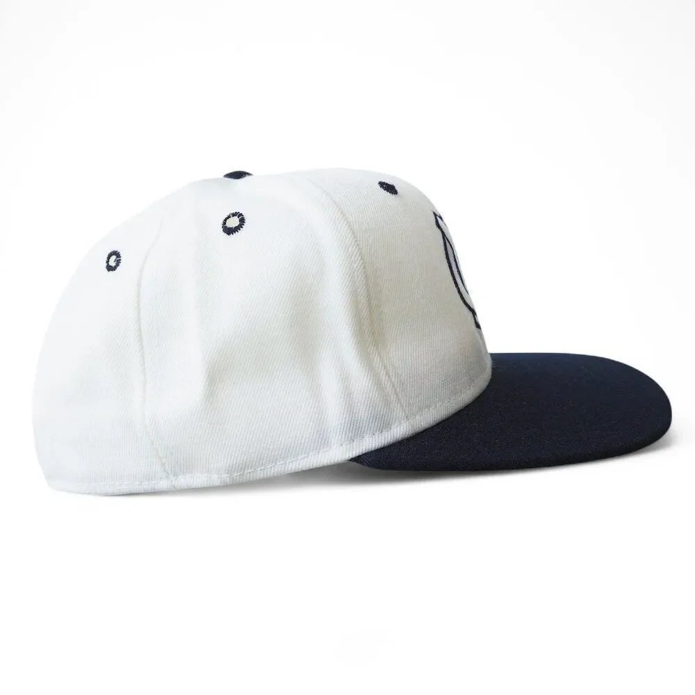DeLong Vintage 90s UNC Carolina Tar Heels Interlocking Logo Fitted Hat‎ 7 1/4